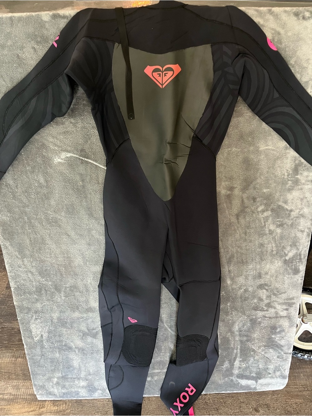 Roxy Syncro 3/2mm full body wetsuit